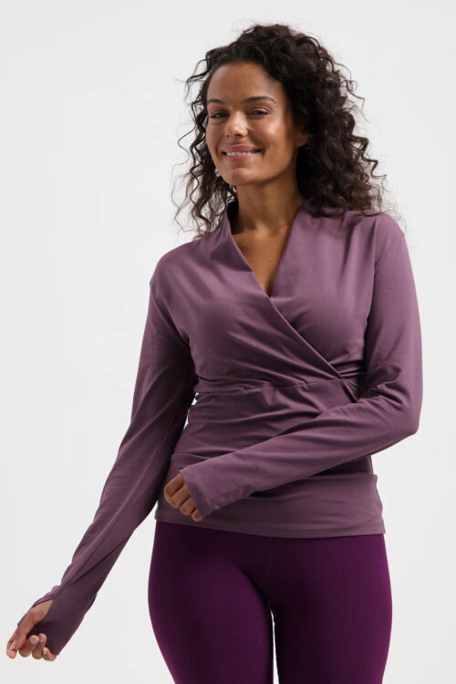 Urban Goddess Ishtar Long Sleeve Yoga Top - Berry
